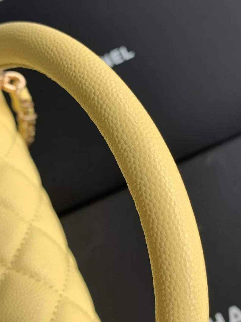 Chanel Large Flap bag with top handle A92991, Yellow calfskin