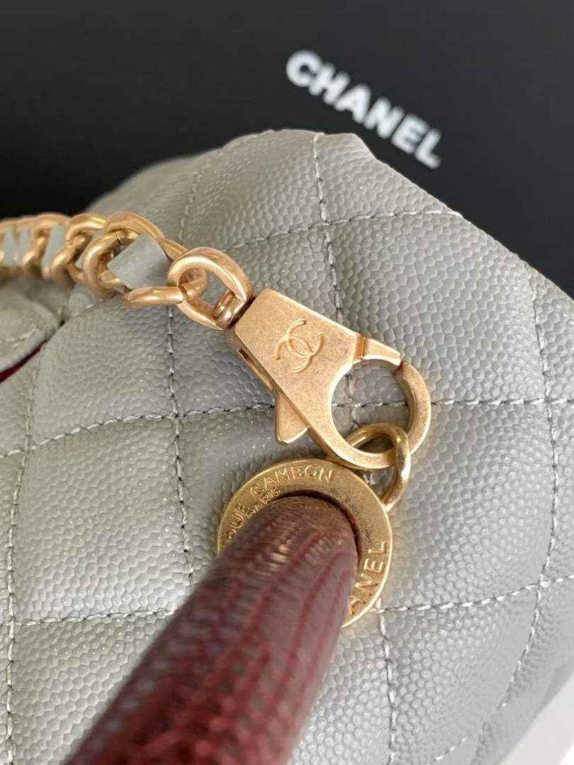 Chanel Large Flap bag with top handle A92991, Gray Red calfskin