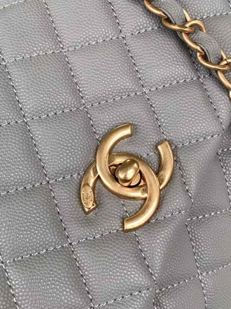 Chanel Large Flap bag with top handle A92991, Gray calfskin