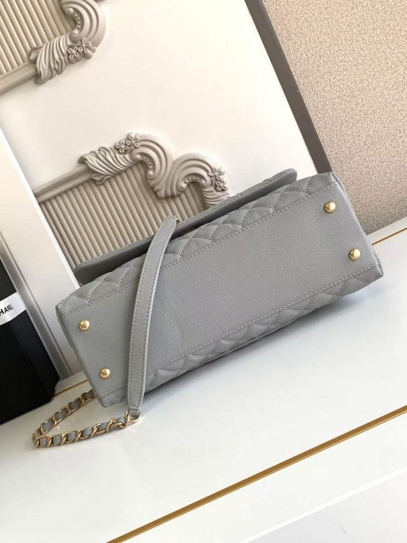 Chanel Large Flap bag with top handle A92991, Gray calfskin
