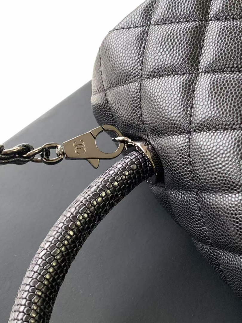 Chanel Large Flap bag with top handle A92991, Black calfskin