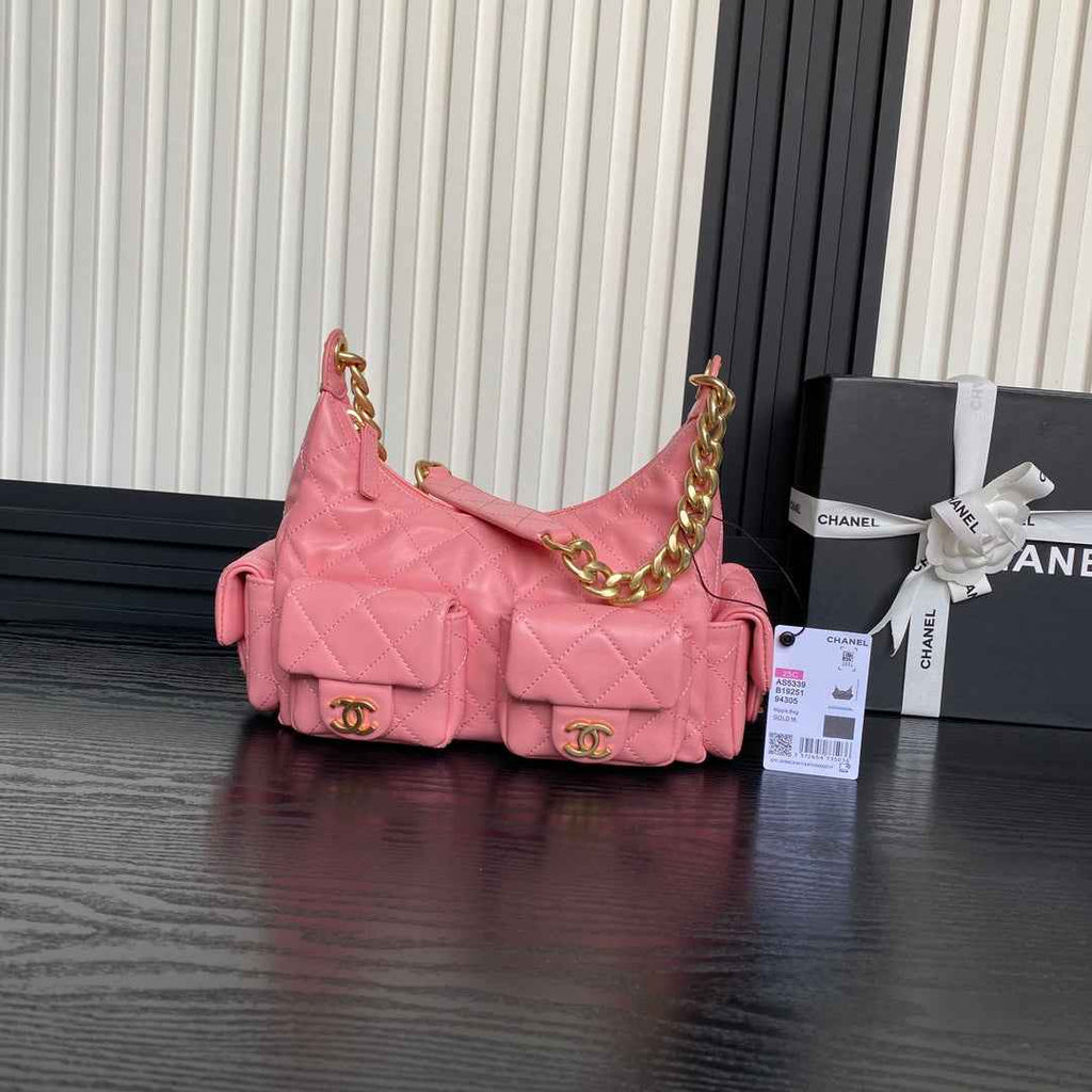 Chanel large hobo bag, Shiny lambskin AS5339 pink