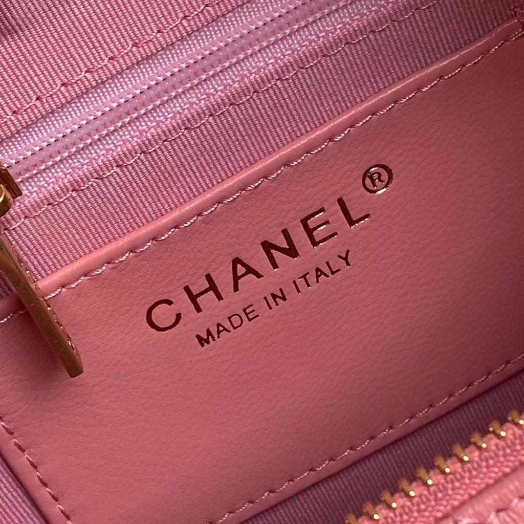 Chanel large hobo bag, Shiny lambskin AS5339 pink