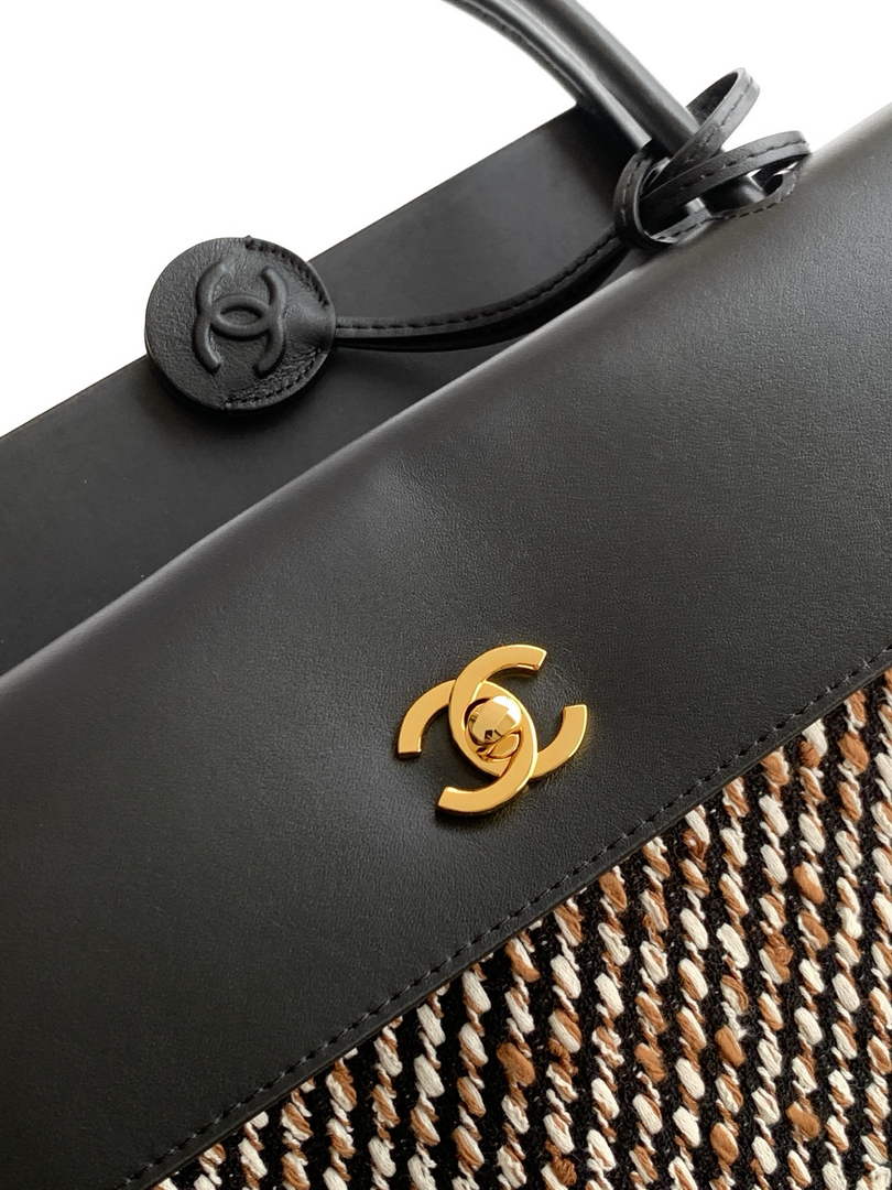 Chanel Large Shopping Tote Bag, AS6289 Grained Calfskin Black