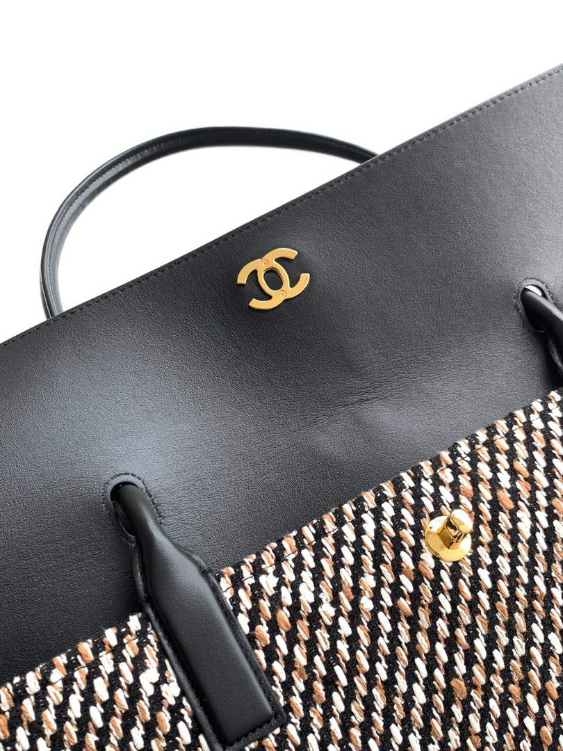 Chanel Large Shopping Tote Bag, AS6289 Grained Calfskin Black