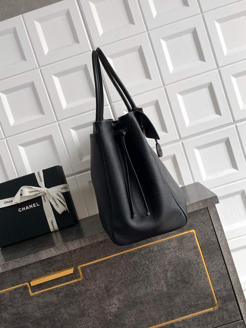 Chanel Large Shopping Tote Bag, AS6289 Black Grained Calfskin