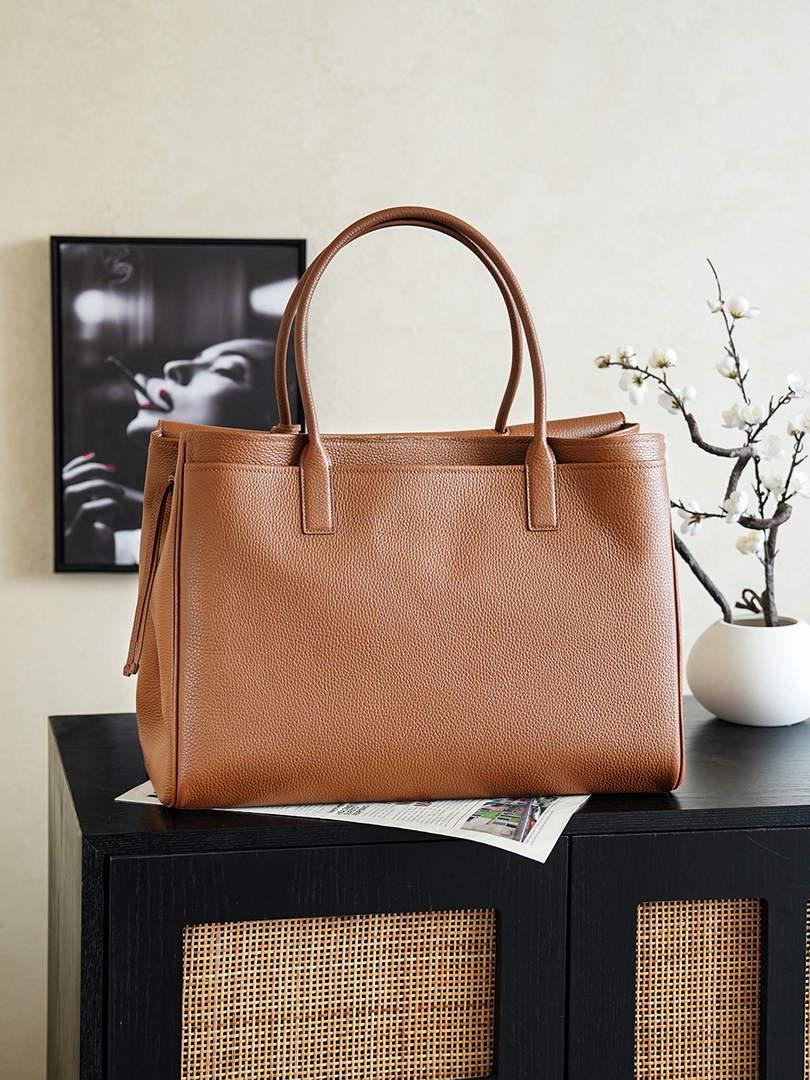 Chanel Large Shopping Tote Bag, AS6289 Brown Grained Calfskin