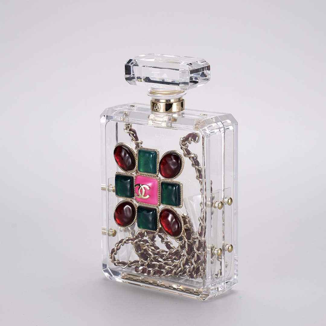 Chanel Limited Edition Green and Red Gripoix Maltese AS2269
