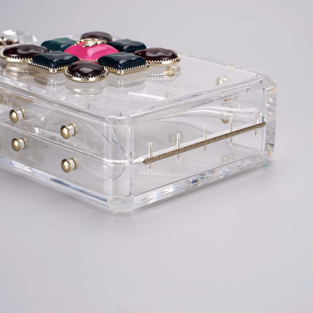 Chanel Limited Edition Green and Red Gripoix Maltese AS2269