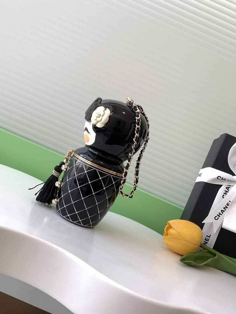 Chanel Limited Edition Paris-Bombay Doll Clutch white