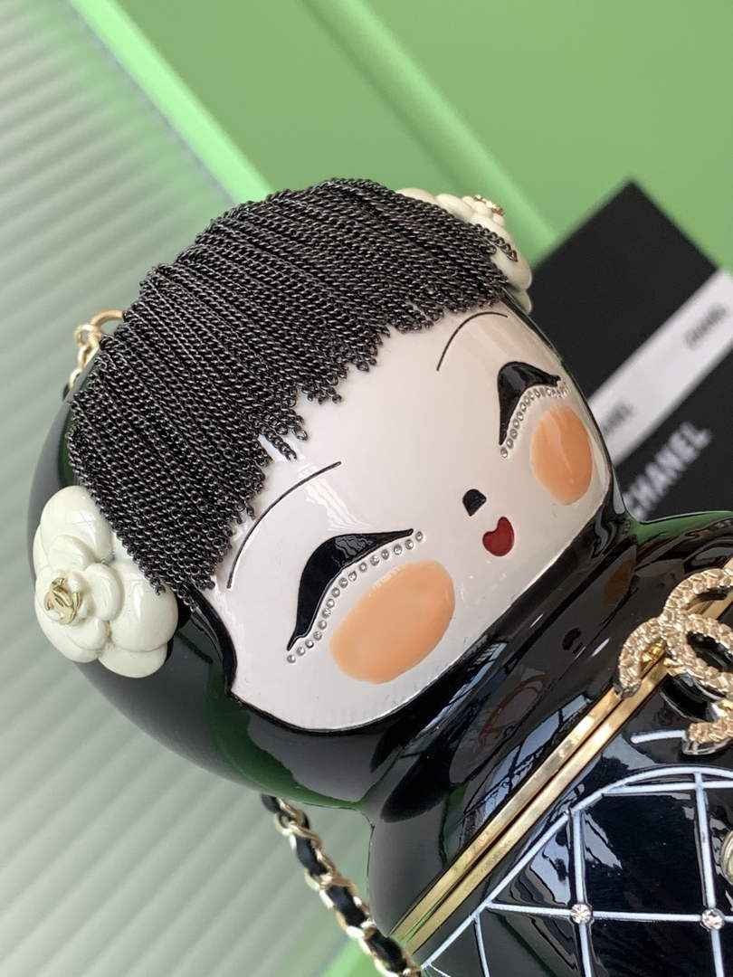Chanel Limited Edition Paris-Bombay Doll Clutch white