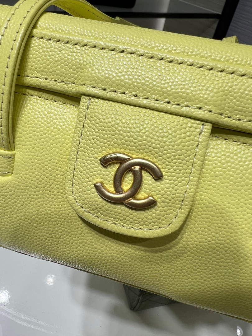 Chanel Long Vanity with Leather Strap AP5067, Calfskin Yellow