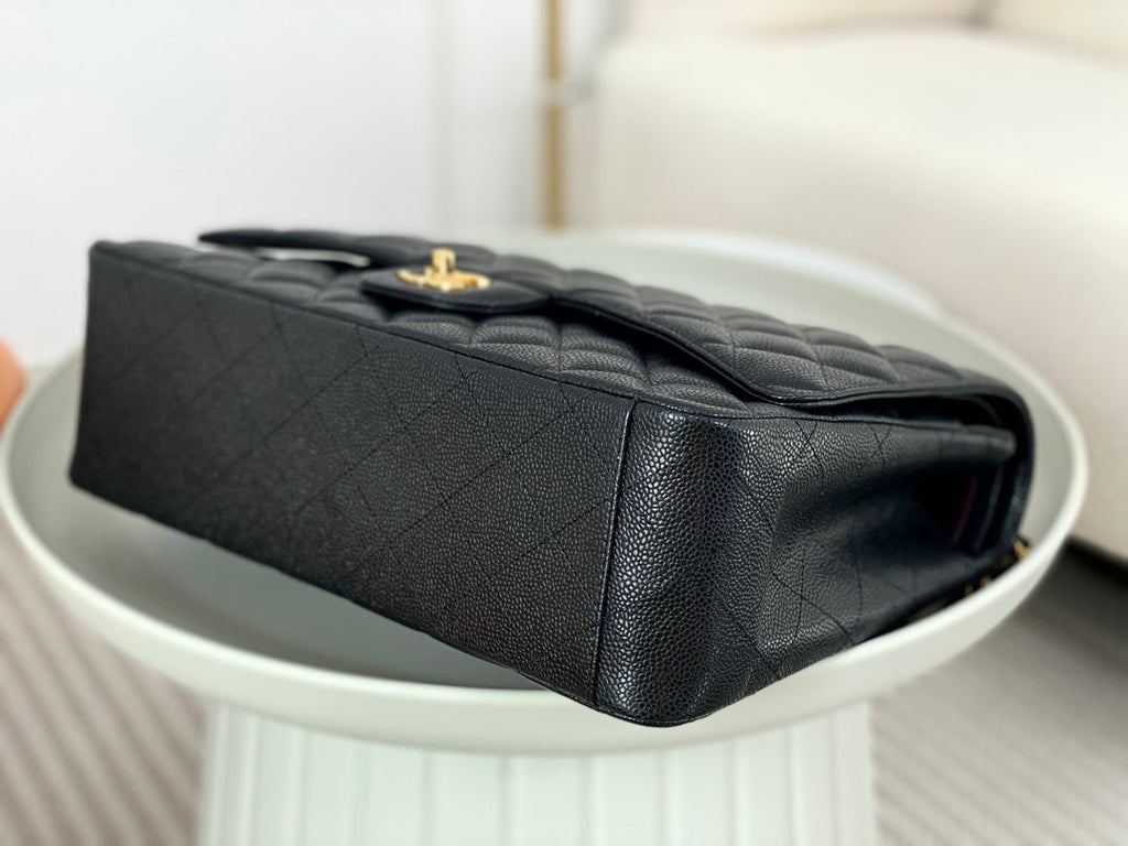 Chanel Maxi classic handbag, Grained calfskin A58601 Black Gold