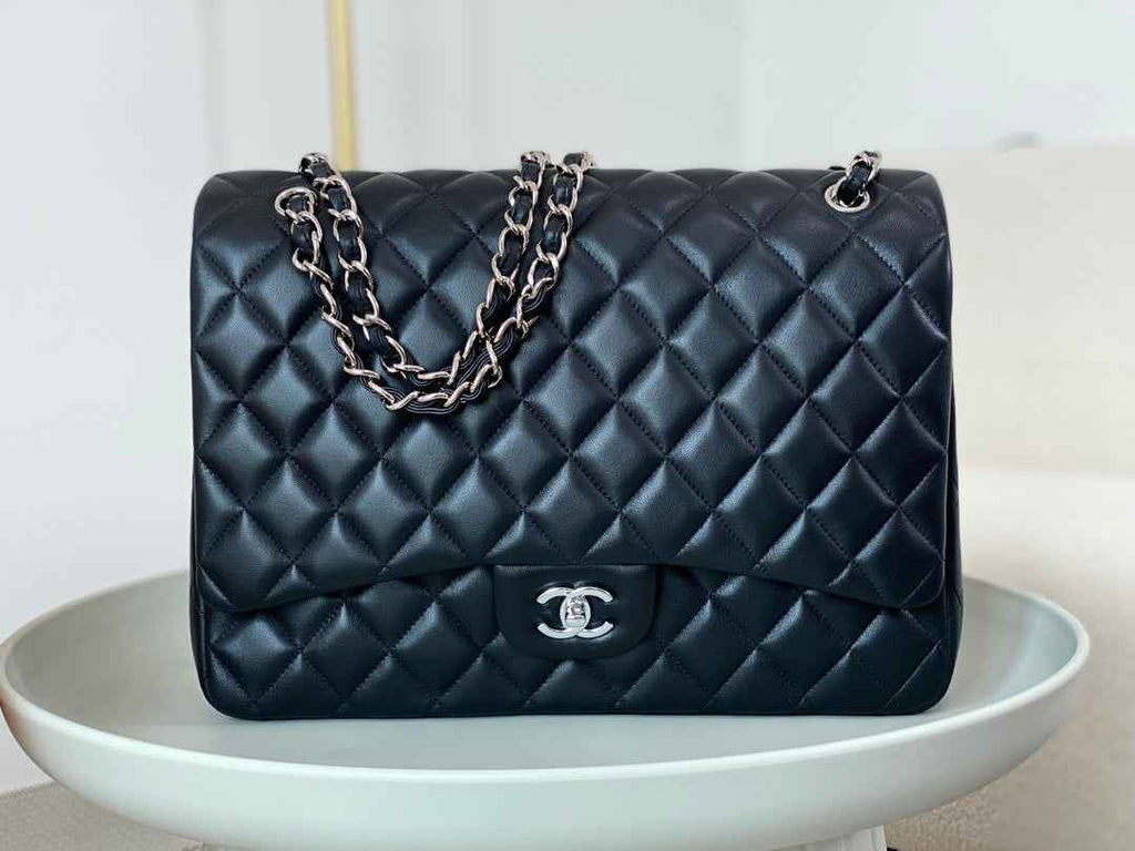 Chanel Maxi classic handbag, Lambskin A58601 Black Silver