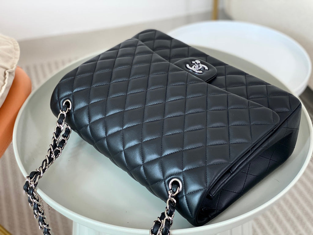 Chanel Maxi classic handbag, Lambskin A58601 Black Silver