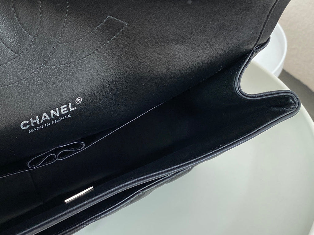Chanel Maxi classic handbag, Lambskin A58601 Black
