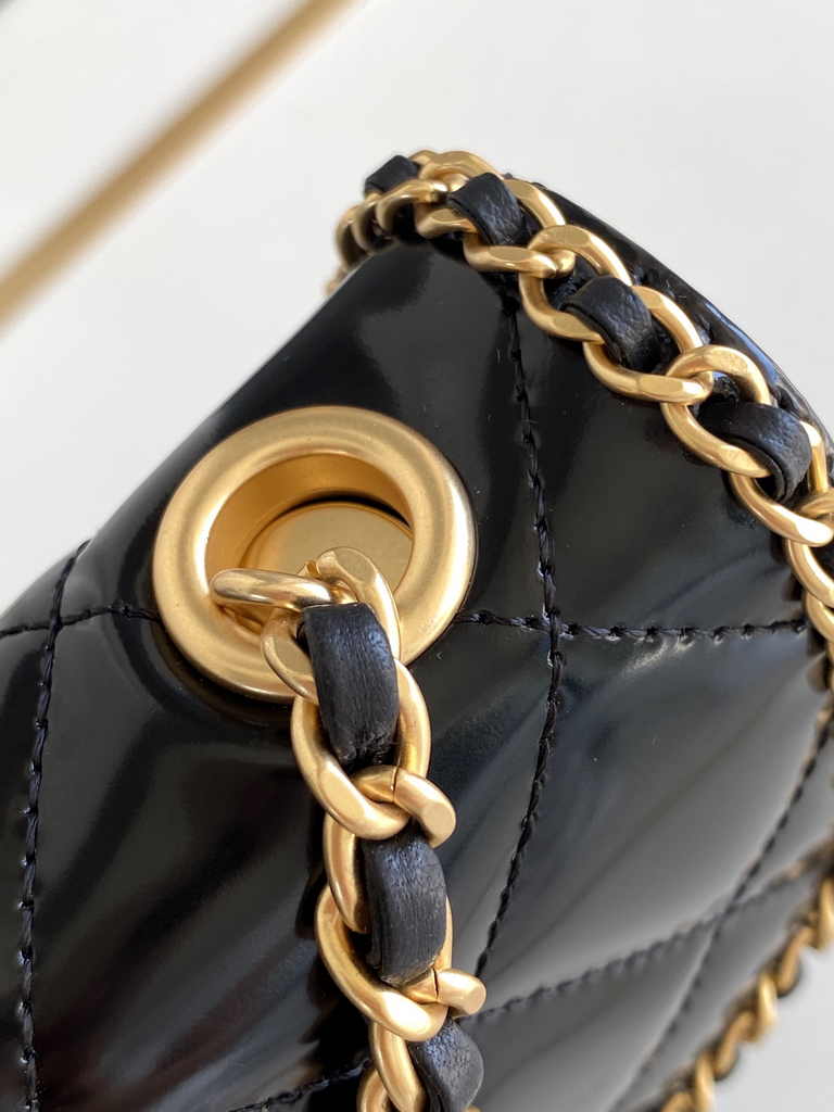 Chanel Maxi clutch bag, AS4900 Lambskin Black