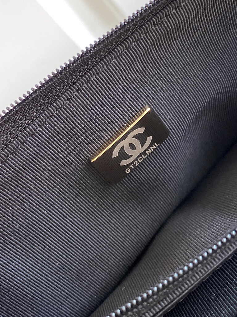 Chanel Maxi clutch bag, AS4900 Lambskin Black