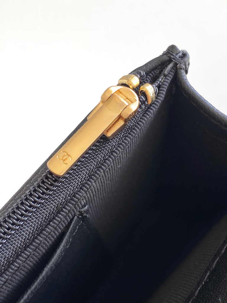 Chanel Maxi clutch bag, AS4901 Lambskin Black