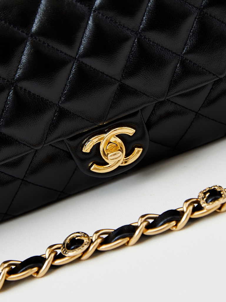 Chanel Maxi clutch bag, AS5006 Lambskin Black