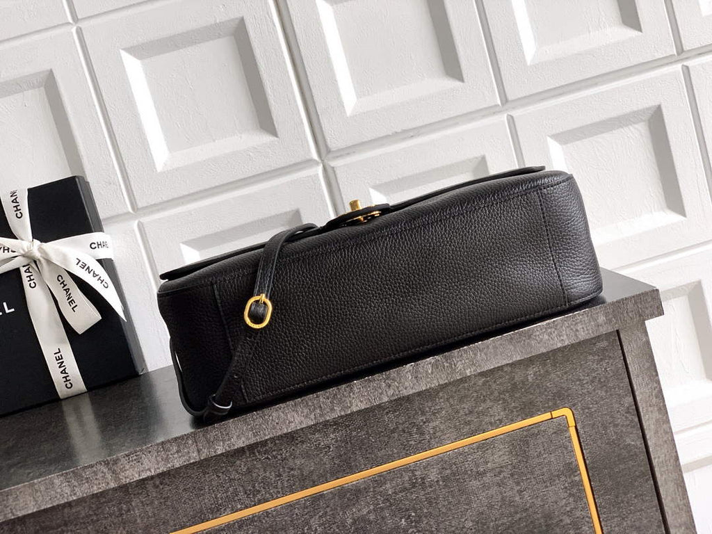 Chanel Maxi Flapbag AS6231 Grained Calfskin Black Gold