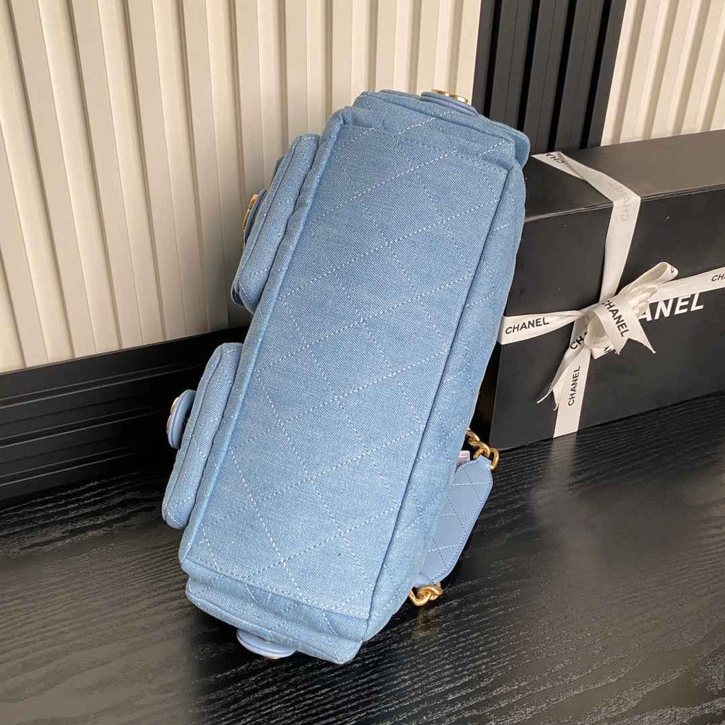 Chanel maxi hobo bag, Washed denim AS5302 blue
