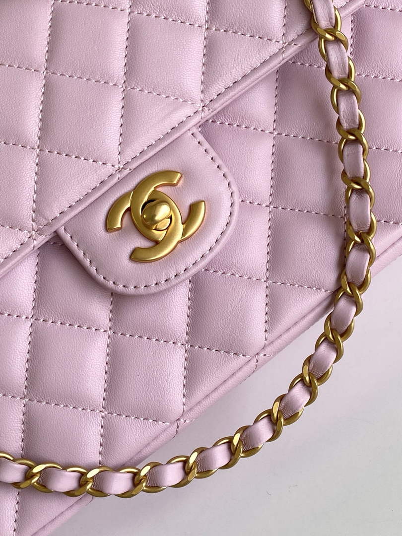 Chanel Medium flap bag with top handle, AS5356, Pink lambskin