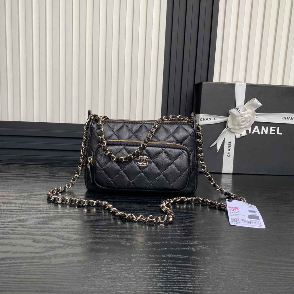 Chanel mini camera case, Shiny lambskin AP4378 black