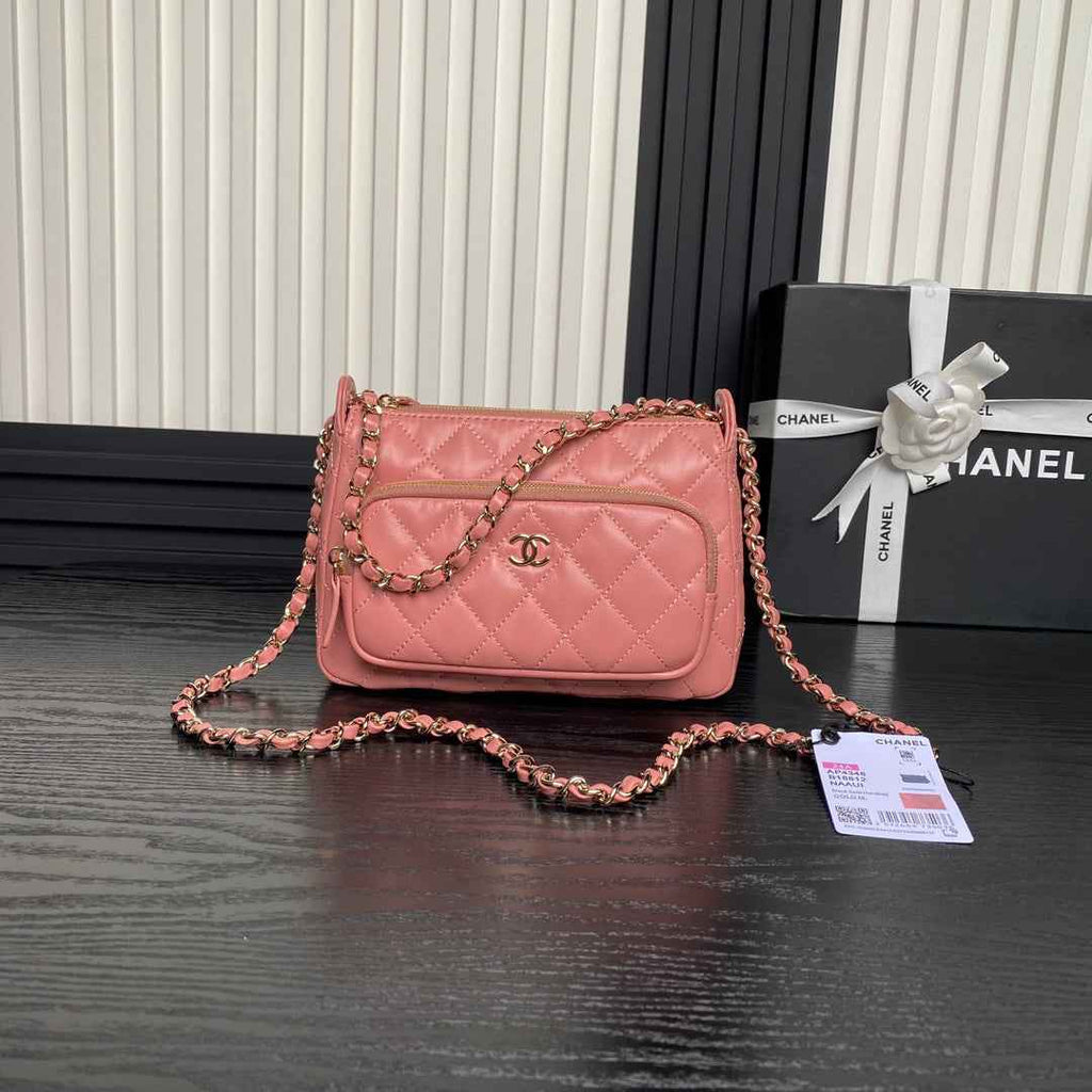 Chanel mini camera case, Shiny lambskin AP4378 pink