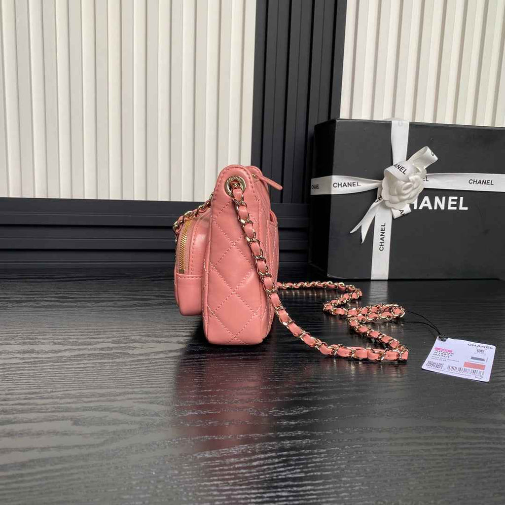 Chanel mini camera case, Shiny lambskin AP4378 pink