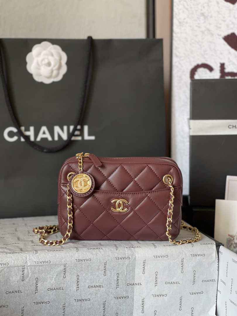Chanel Mini camera case, Shiny lambskin AS5190 wine red