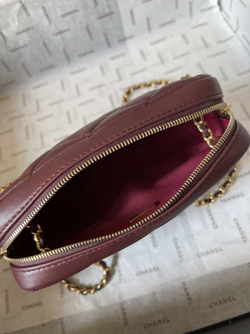 Chanel Mini camera case, Shiny lambskin AS5190 wine red