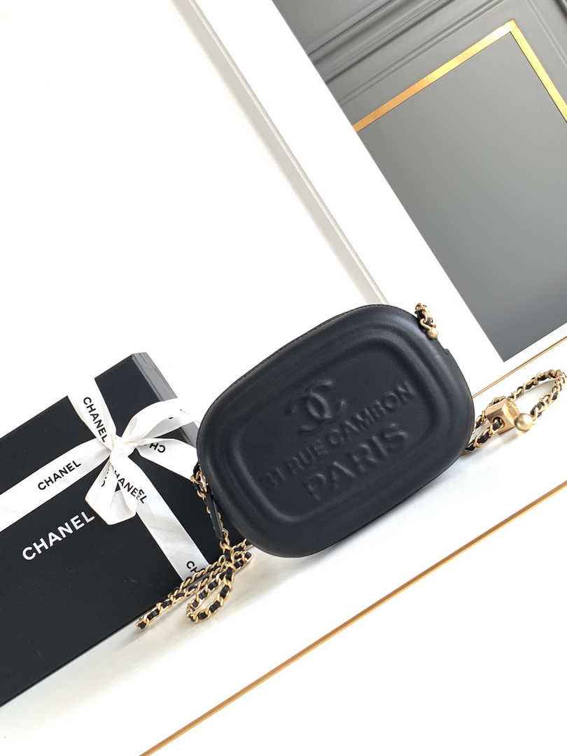 Chanel Mini camera case, Shiny lambskin AS5318 black