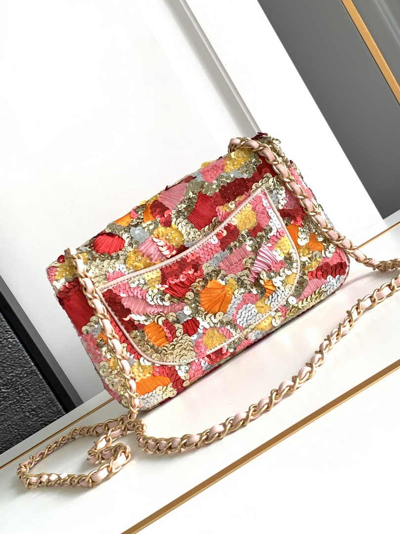 Chanel Mini Flap Bag A69900 Pink Sequinsl Gold-Tone Metal