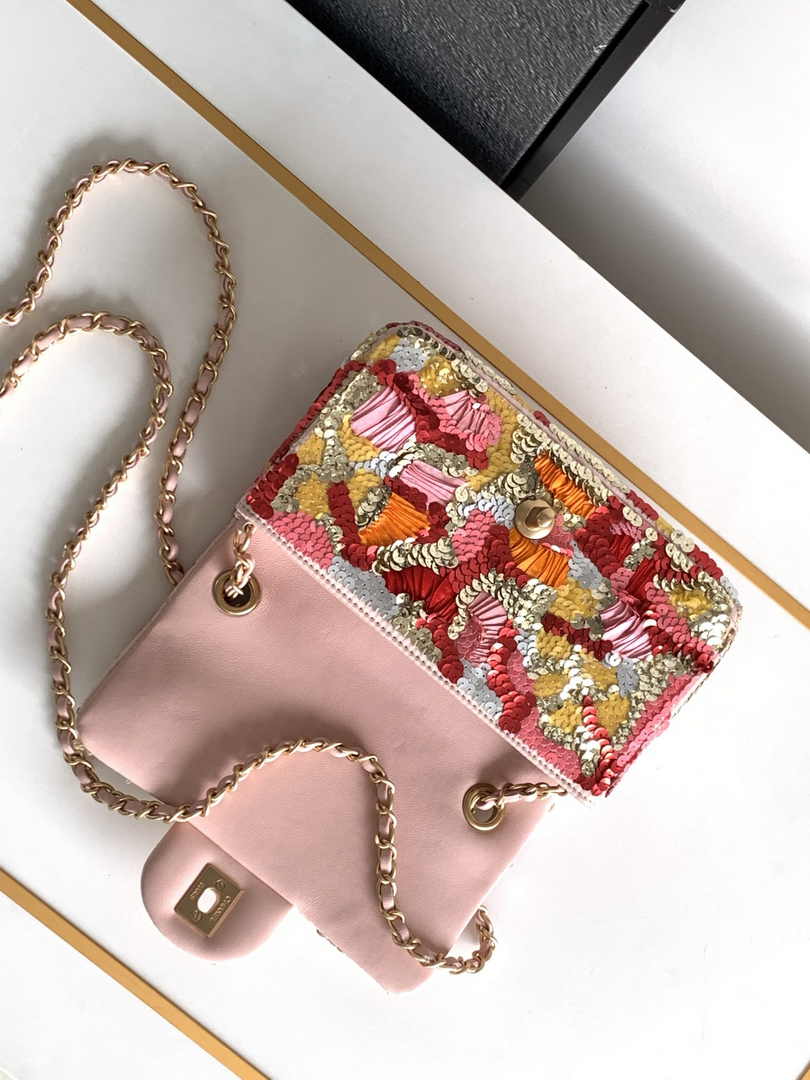 Chanel Mini Flap Bag A69900 Pink Sequinsl Gold-Tone Metal