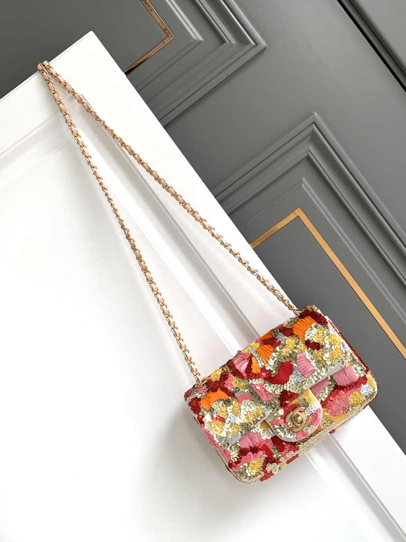 Chanel Mini Flap Bag A69900 Pink Sequinsl Gold-Tone Metal
