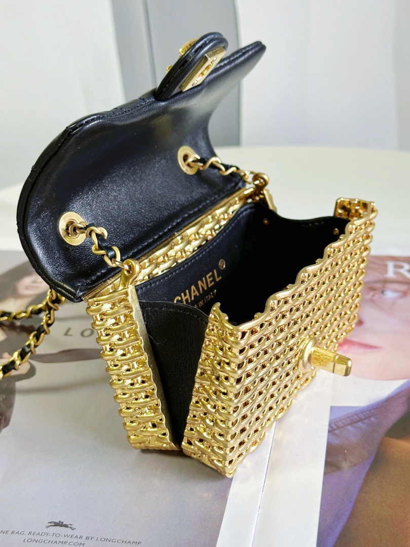 Chanel Mini Flap bag AP3713 Black Lambskin
