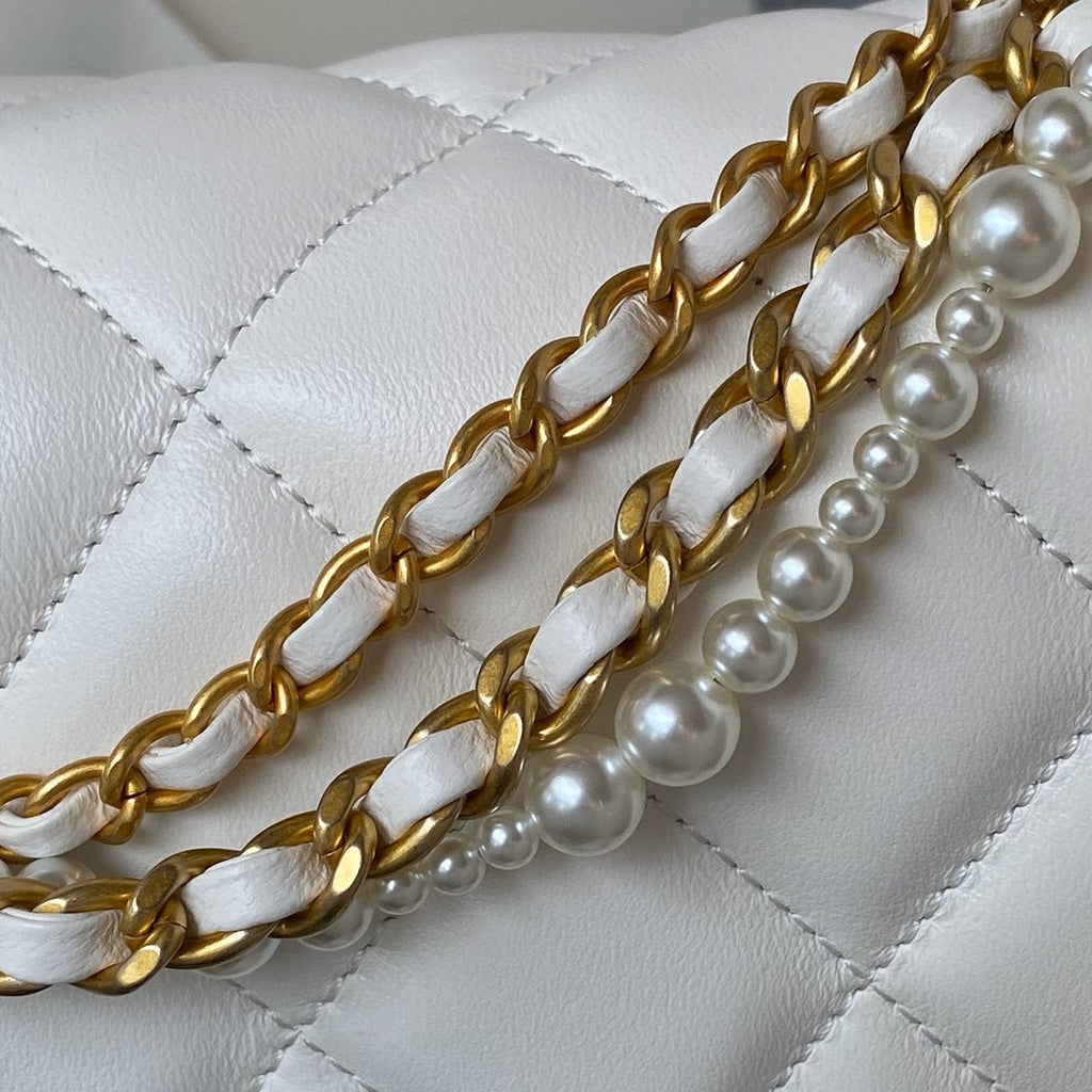Chanel Mini Flap Bag AS4384 White Lambskin