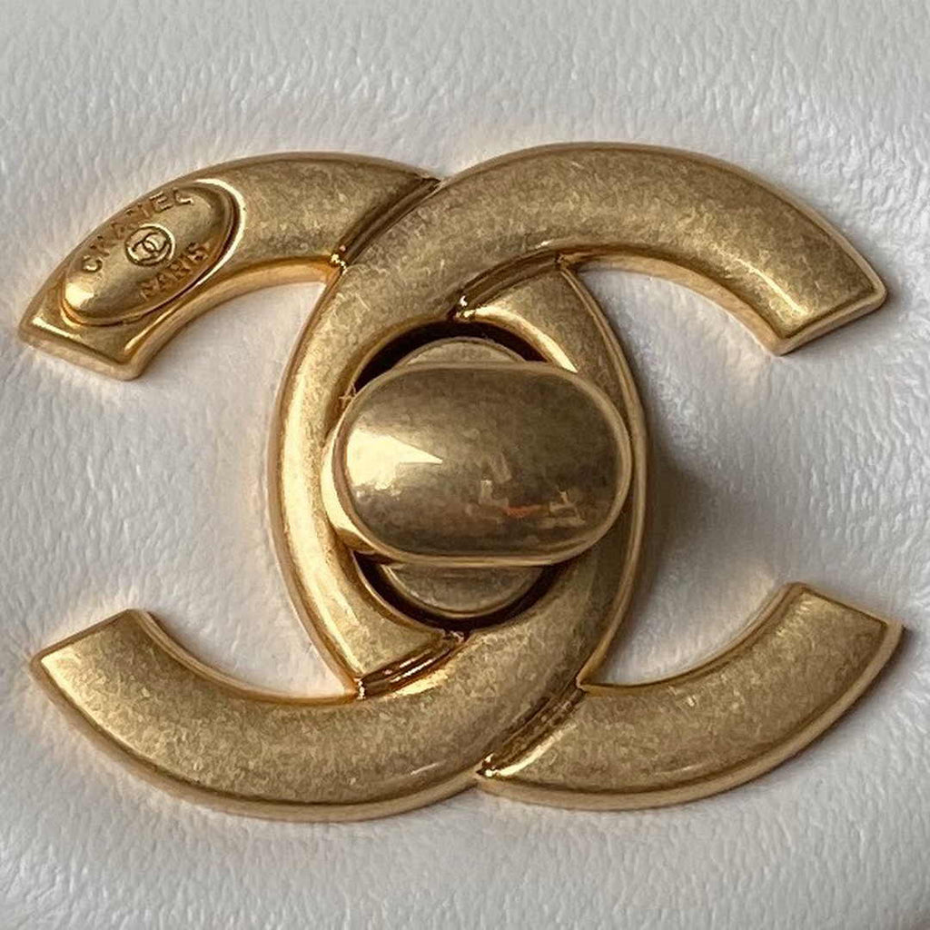Chanel Mini Flap Bag AS4385 White Lambskin