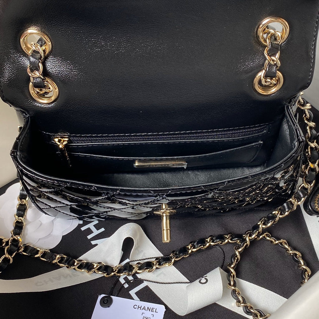 Chanel Mini Flap bag star coin purse AS4646 Mirror calfskin Black