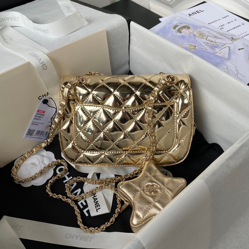 Chanel Mini Flap bag star coin purse AS4646 Mirror calfskin Gold