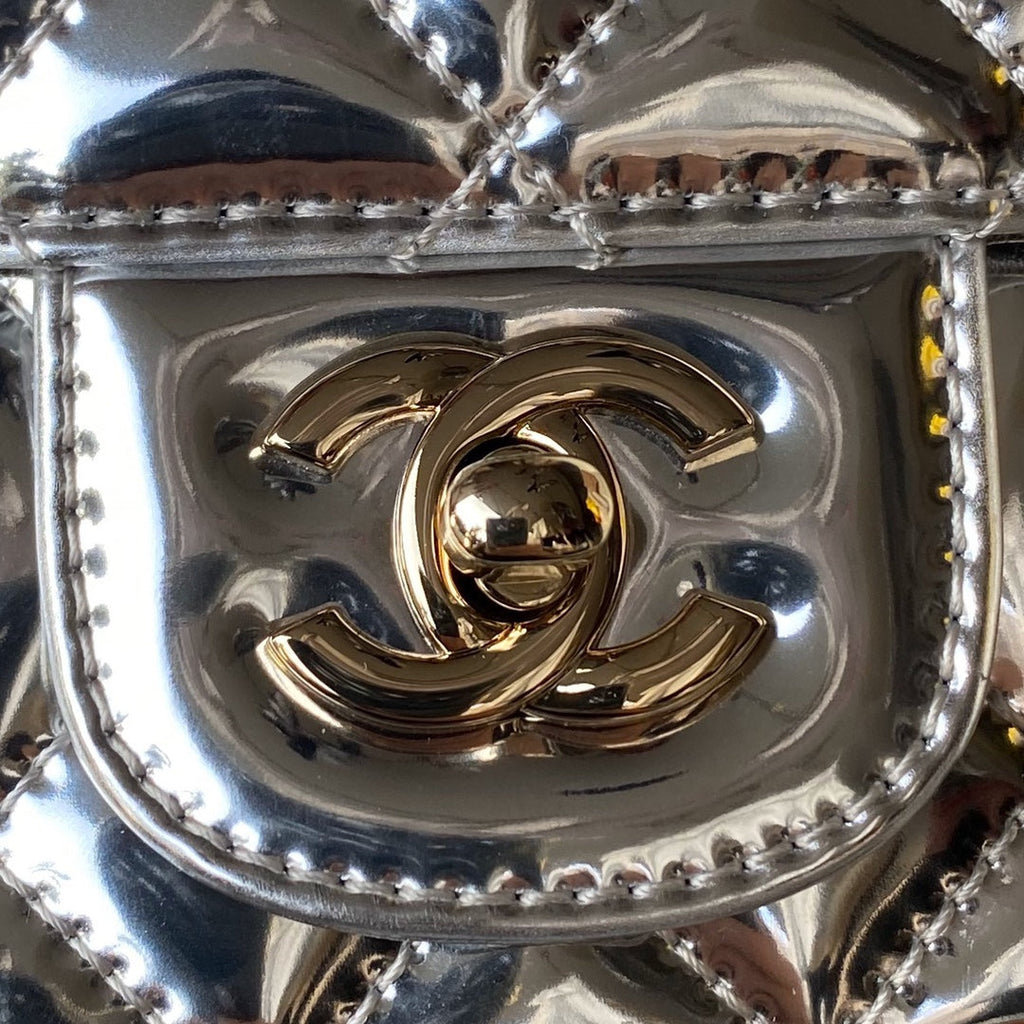 Chanel Mini Flap bag star coin purse AS4647 Mirror calfskin Silver