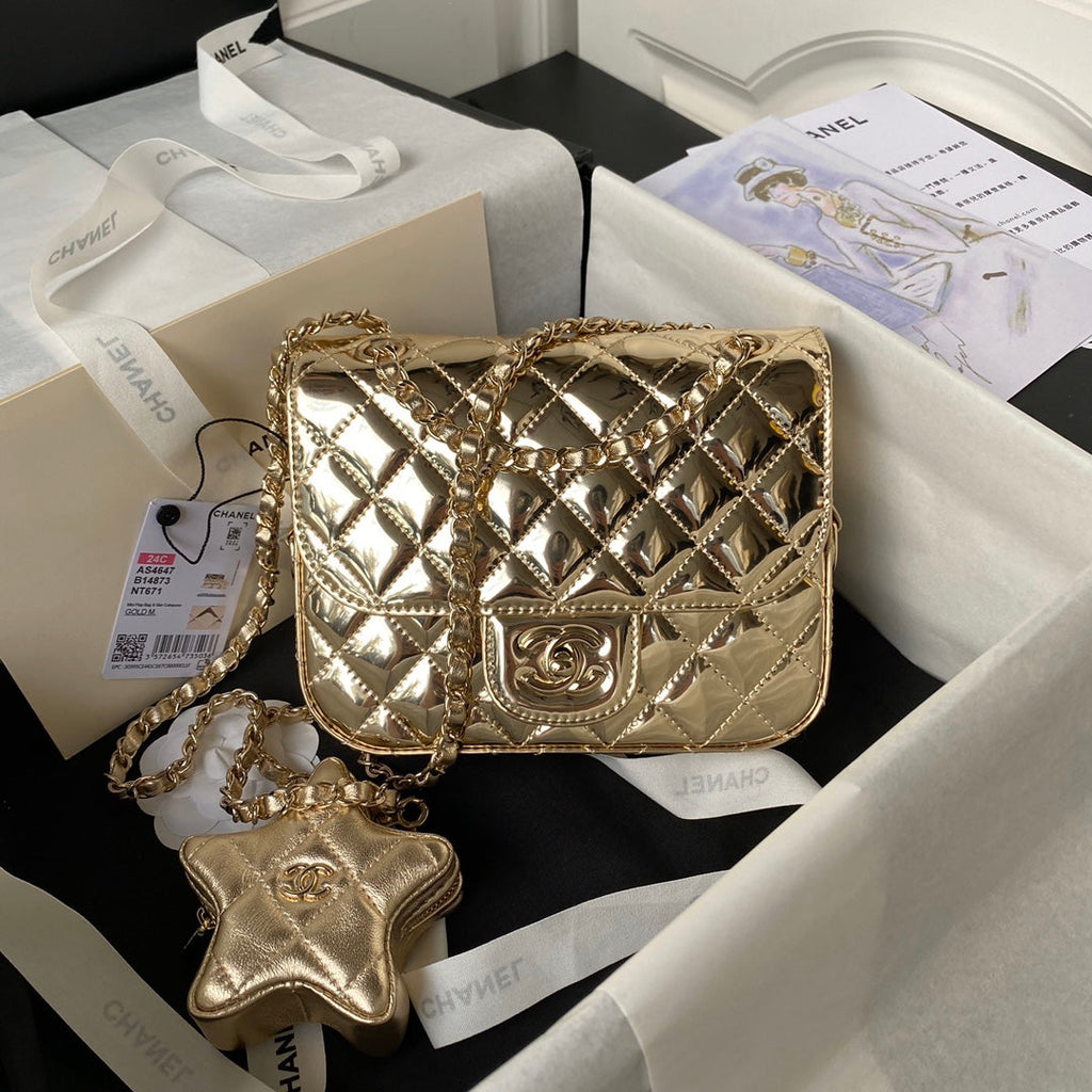 Chanel Mini Flap bag star coin purse AS4647 Mirror calfskin gold