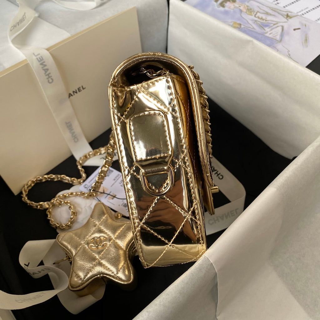 Chanel Mini Flap bag star coin purse AS4647 Mirror calfskin gold