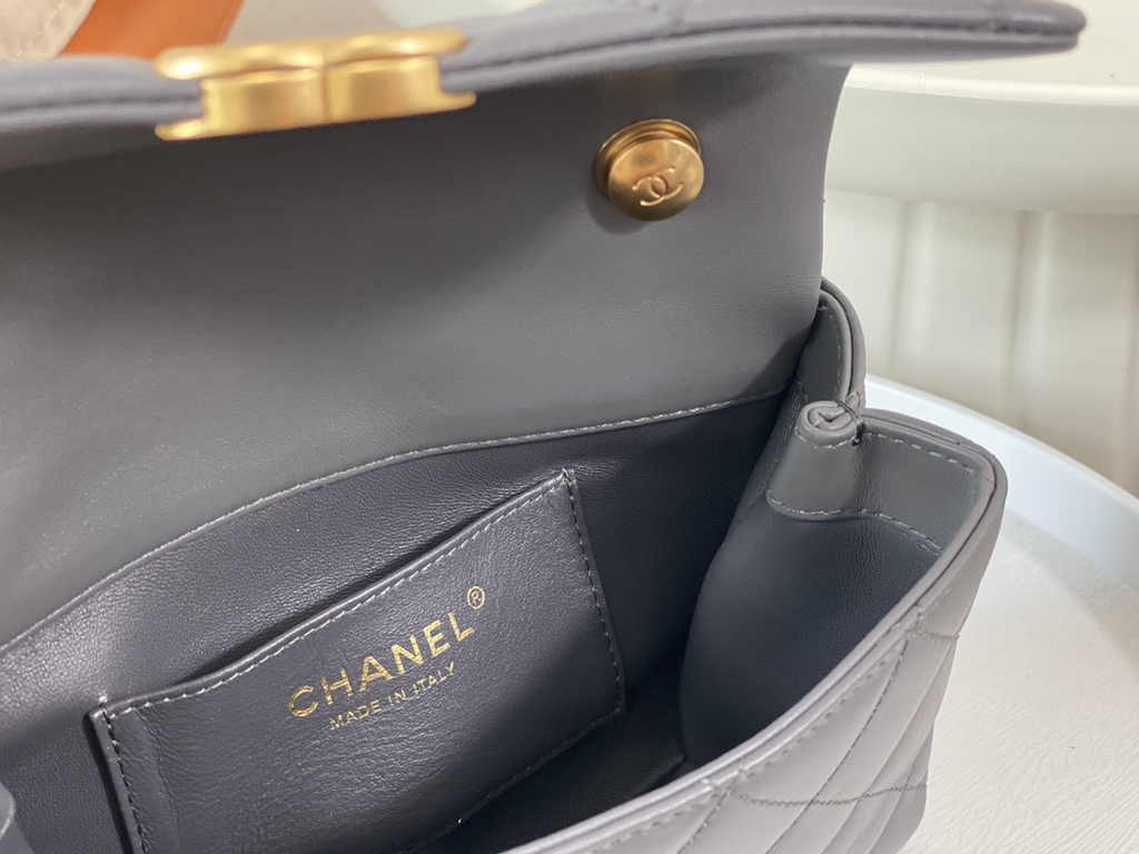 Chanel mini flap bag with top handle AS5001, Gray shiny lambskin