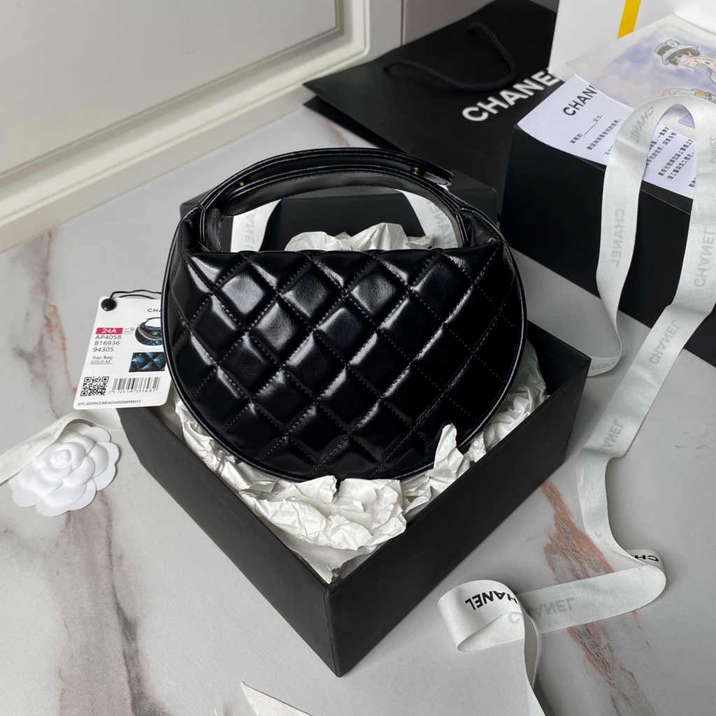 Chanel Pouch AP4058 Black Shiny crumpled calfskin