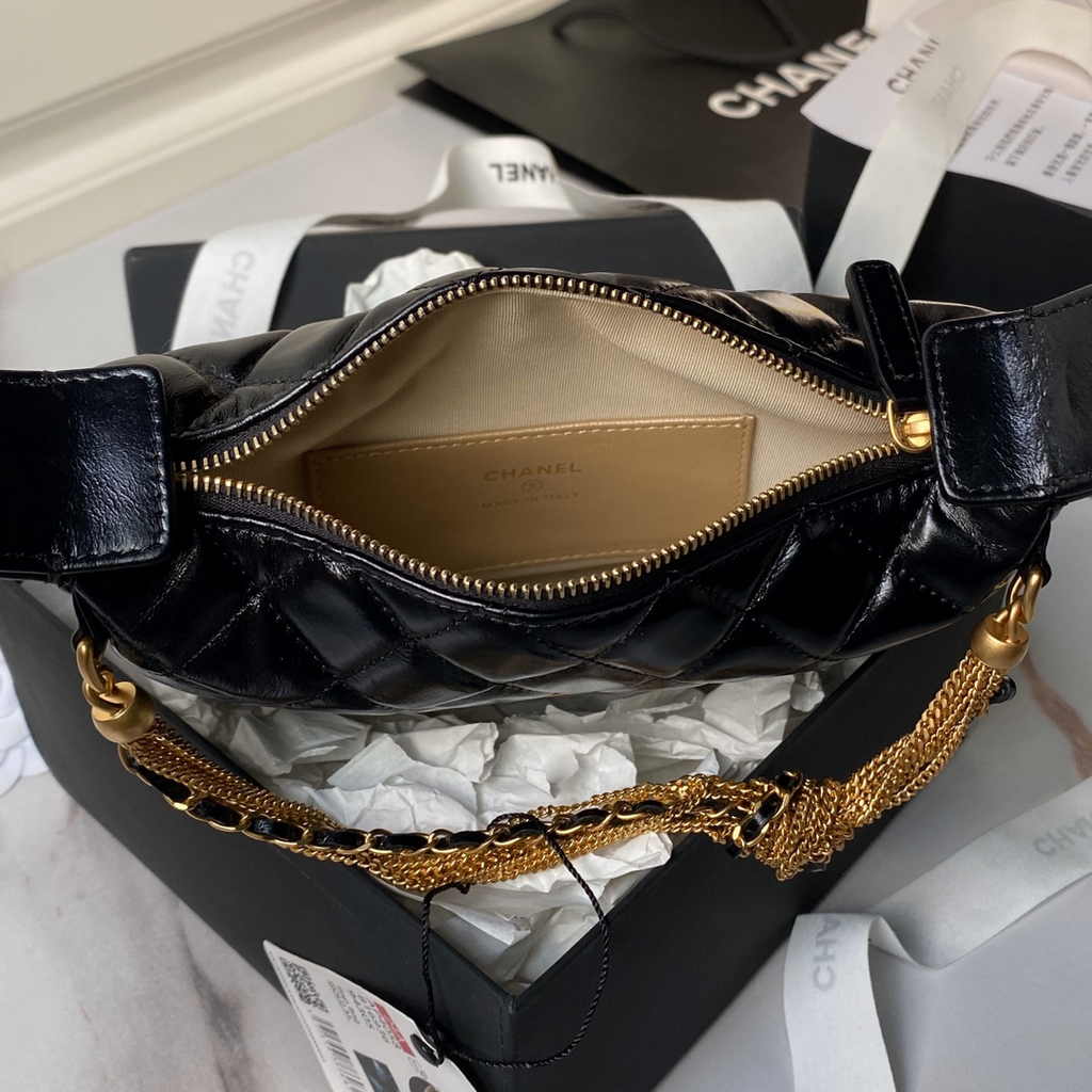 Chanel Pouch AP4058 Black Shiny crumpled calfskin