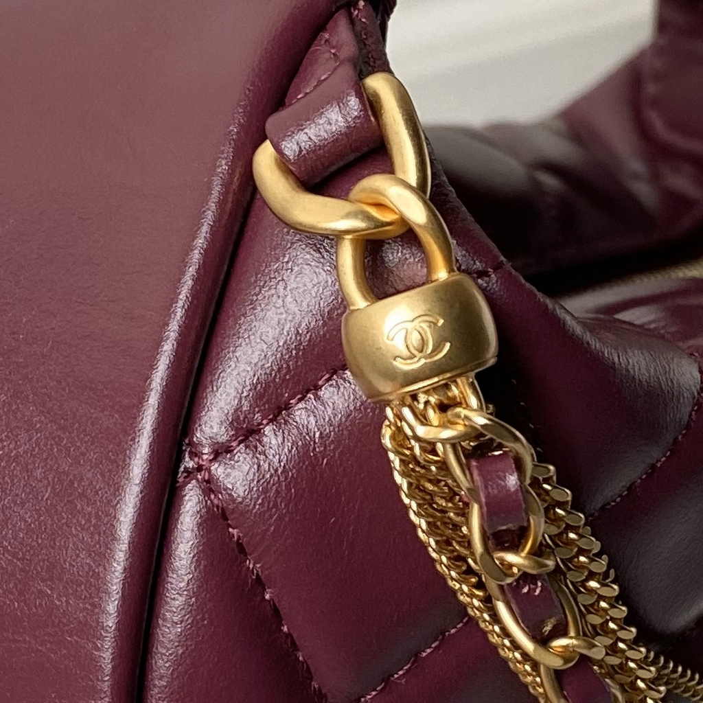 Chanel Pouch AP4058 Dark Burgundy Shiny crumpled calfskin