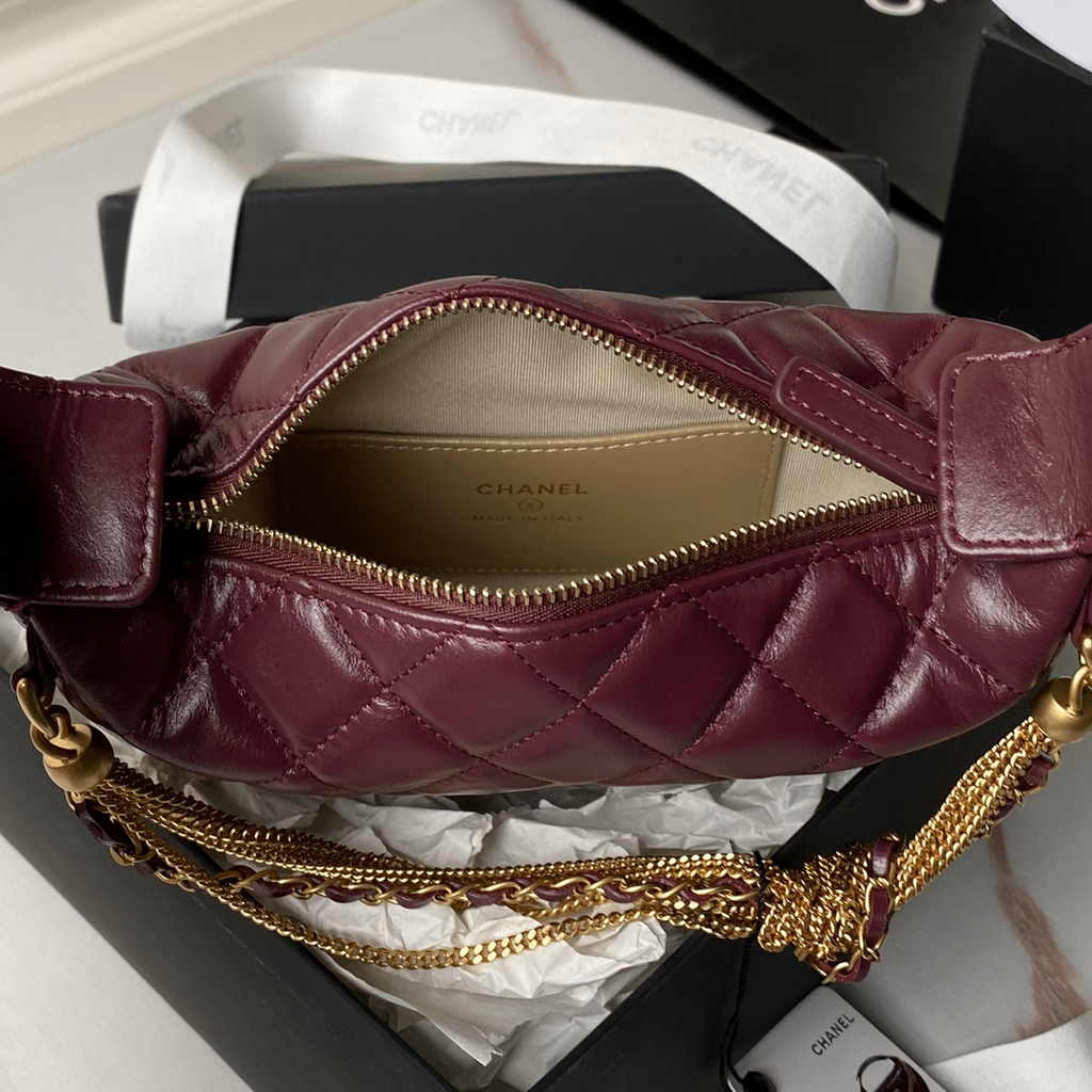 Chanel Pouch AP4058 Dark Burgundy Shiny crumpled calfskin