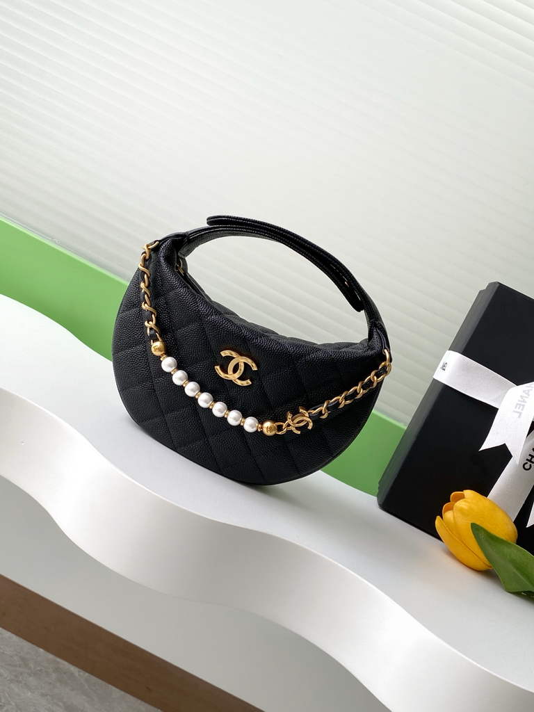 Chanel Pouch - Black Grained calfskin, AP4584 imitation pearl